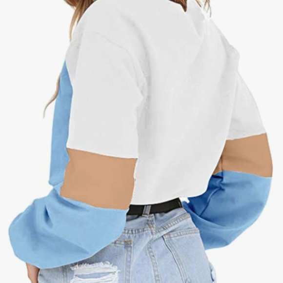 Cropped Sweatshirt - Picture 2 of 4